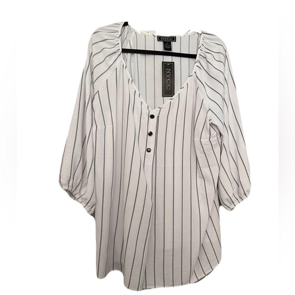 NWT Women’s Top. Size 1X